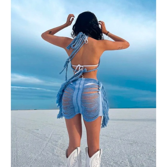 Thrifts & Threads Set - Picture 4 of 14